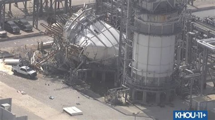 Gas explosion at Guardian Glass plant
