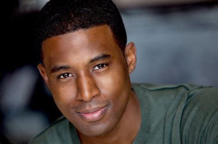 
Gavin Houston Bio, Net worth, Birthday, Height, Weight, Girlfriend, Dating, Affair, Married, Ethnicity,4 Nationality, Fact & Career