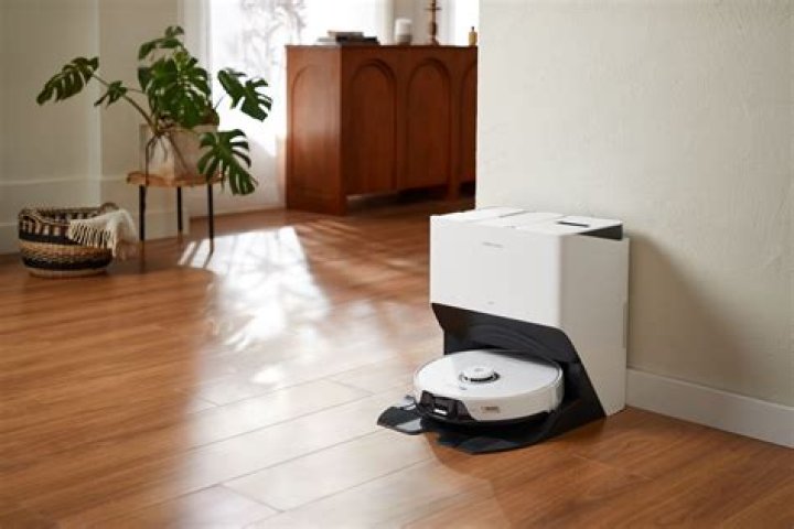 Get a Great New Vacuum Thanks to Roborock’s Black Friday Sale