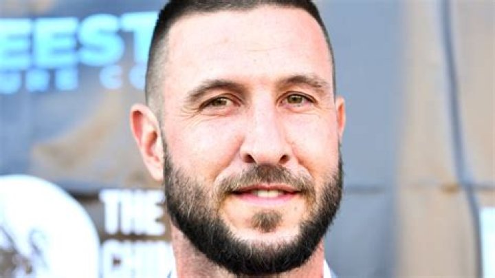 Get A Look At Pablo Schreiber As Master Chief In A New Halo Photo