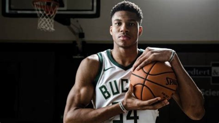 Giannis Antetokounmpo Net Worth in 2024