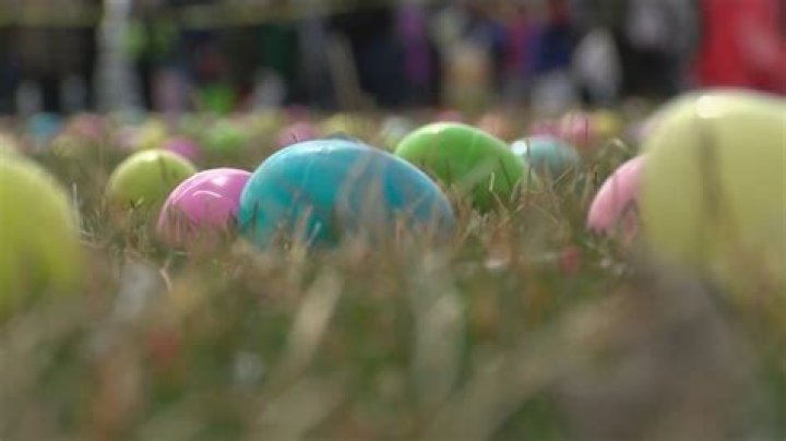 Gilda’s Club hosts Easter Egg hunt in Davenport