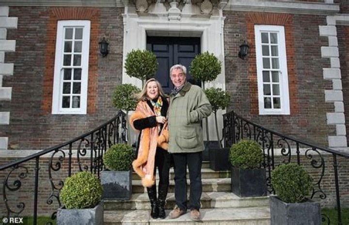 Gogglebox stars Steph and Dom Parker admit their £5million hotel The Salutation has gone bust – The Sun