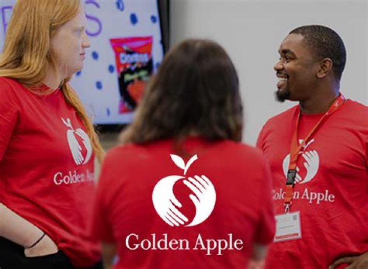Golden Apple program helps aspiring teachers