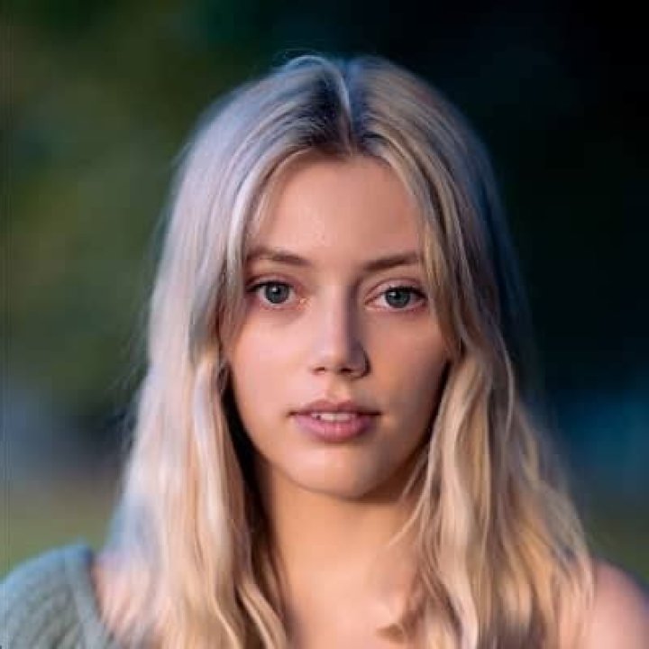 Grace Van Dien Net Worth 2024