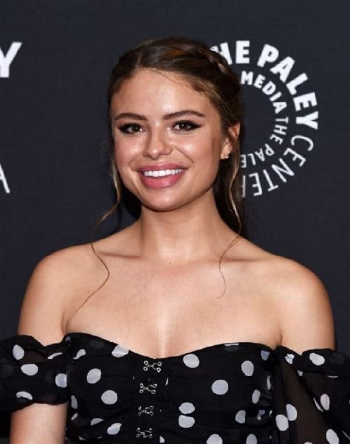 Hannah Kepple | Biography, Age, Net Worth, Bikini Photos, Boyfriend, Xolo, Height and Weight, Acting Career.