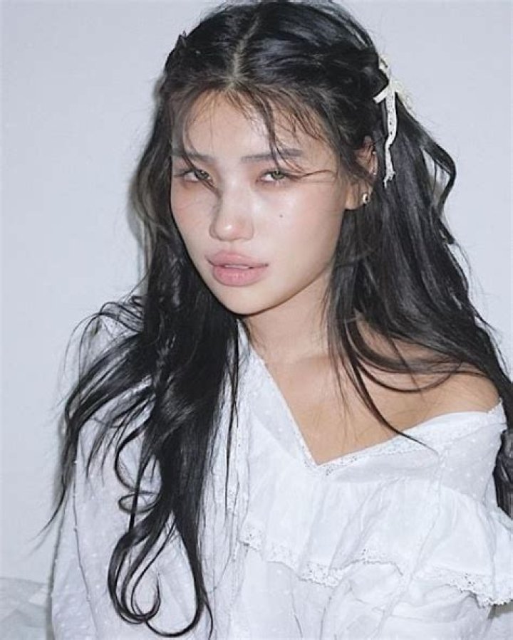 Hannah Kim (hannahkae27) Age, Height, Wiki, Bio, Net Worth, BF & More