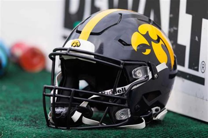 Hawkeyes make the cut: Iowa is No. 25 in first AP Top 25 of 2023