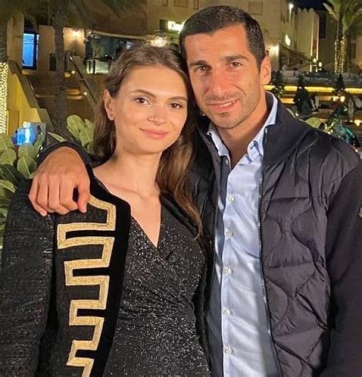 Henrikh Mkhitaryan Wiki 2023 - Girlfriend, Salary, Tattoo, Cars & Houses and Net Worth