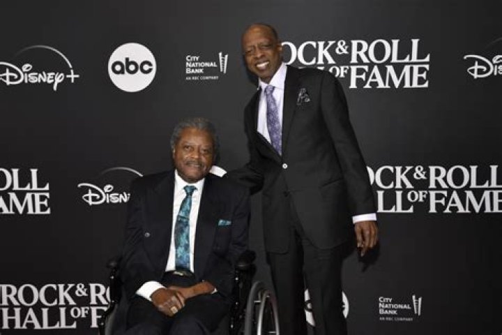 Henry Fambrough, last surviving original member of The Spinners, dies at 85