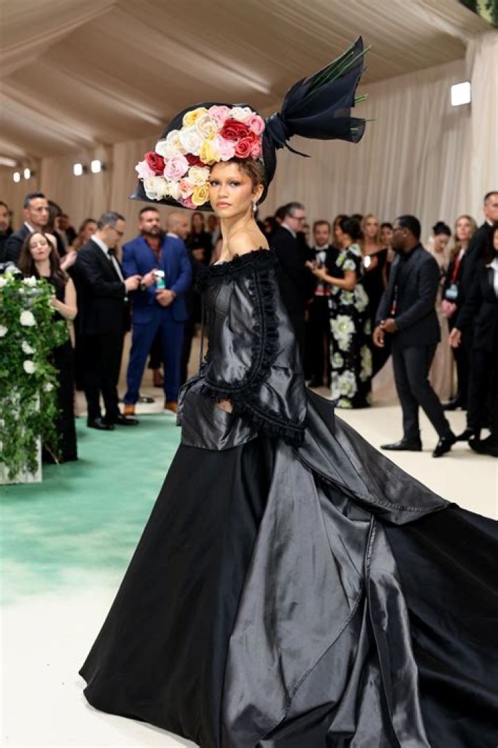 Here’s What Our Favorite Stars Wore on the Met Gala 2024 Red Carpet