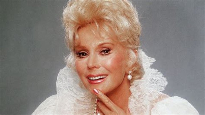 How did she die? Her Net Worth, Affairs
