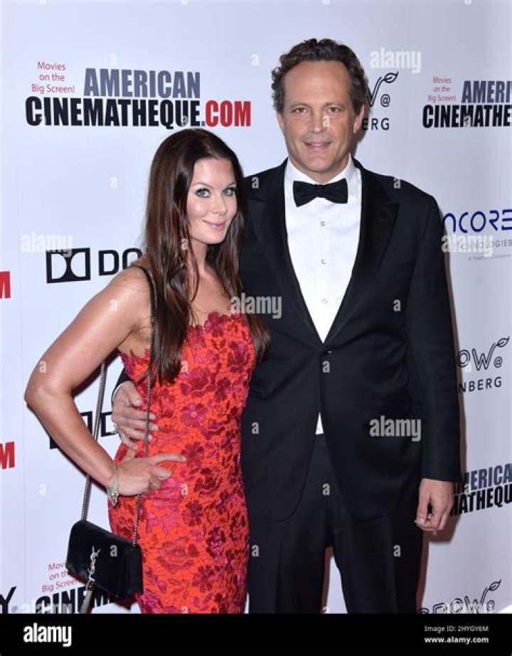 How Did Vince Vaughn Meet Kyla Weber? A Journey Through Love And Connection