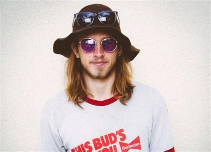 How Rich Is Tony Hawk Son?