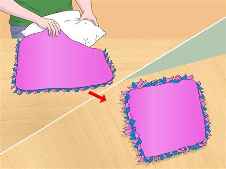 How to make a no sew fleece pillow