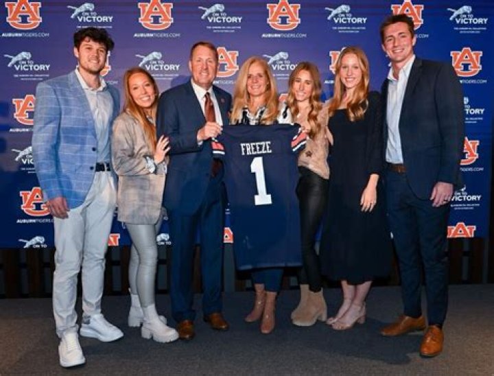 Hugh Freeze Wife Jill And 3 Kids: More On His Controversy