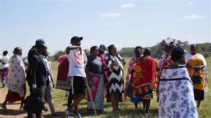 Hyenas kill 1 person and injure 2 near Kenyan university, where students say they don’t feel safe