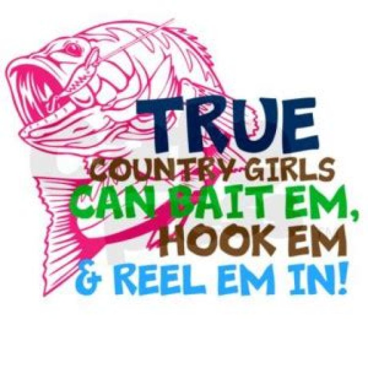 I'm a country girl who loves to fish - I boasted about how much money I make in a month, trolls say there’s ‘no way’