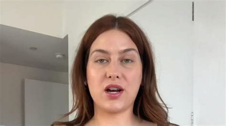 I’m a curvy model with huge boobs – I did a swimwear haul, I hated the bikini but found the most snatched one-piece ever