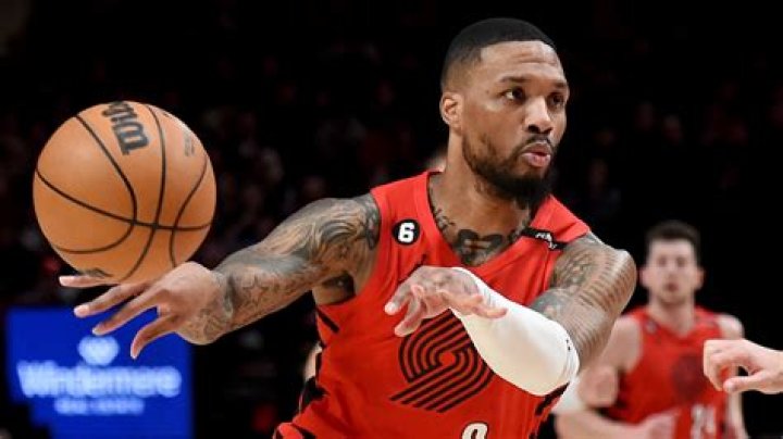 ‘I Want Him’: GloRilla Goes Viral for Thirsting Over Damian Lillard, Threatens To Throw Hands for NBA Superstar