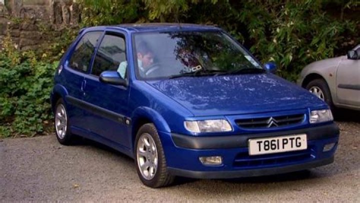 Iconic blue Citroen from Gavin & Stacey is up for sale - and it could be yours for just £5,000