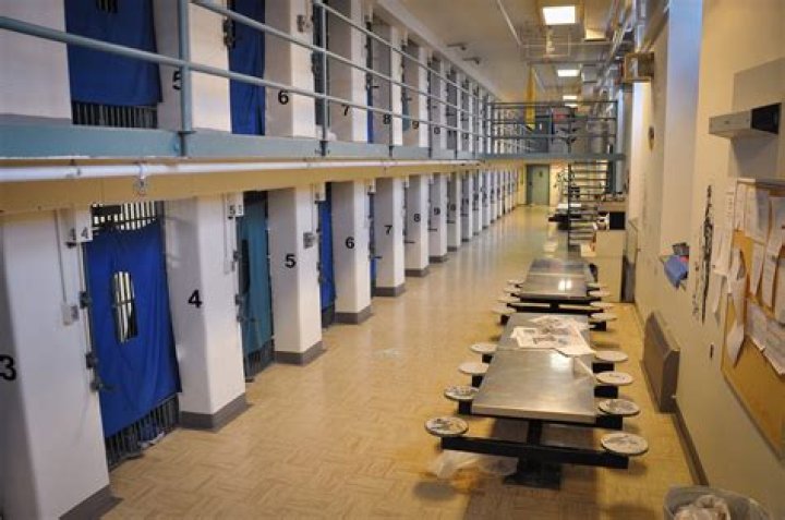 Illinois bill calls for safety changes in correctional facilities