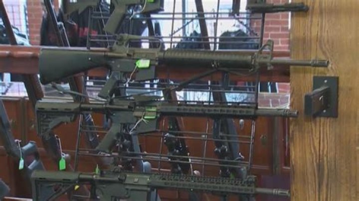 Illinois passes rules for assault weapon registration