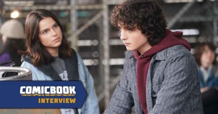 Inde Navarrette on Sarah's Complicated Relationship With Jordan (Exclusive)