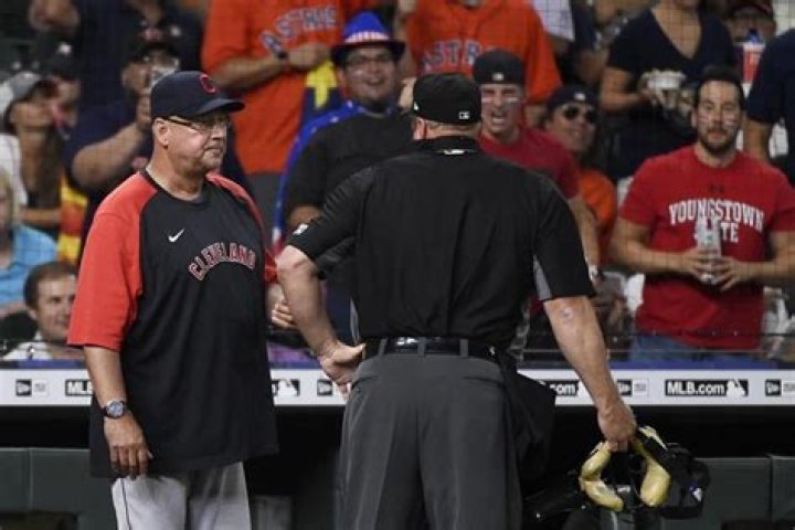 Indians’ Francona steps down for rest of season, surgeries