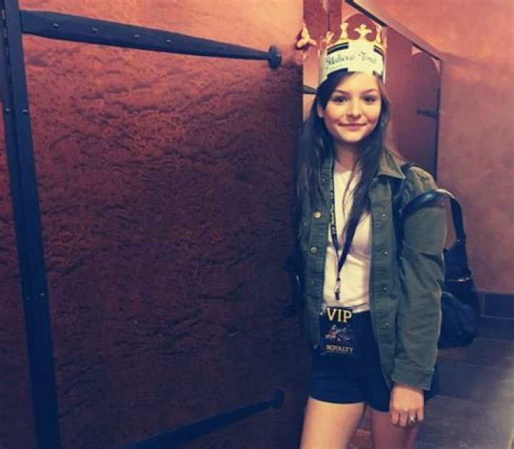 Inside Cassady Mcclincy’s Family, Career And Net Worth