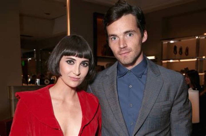 Inside Ian Harding’s Married Life With Wife Sophie Hart
