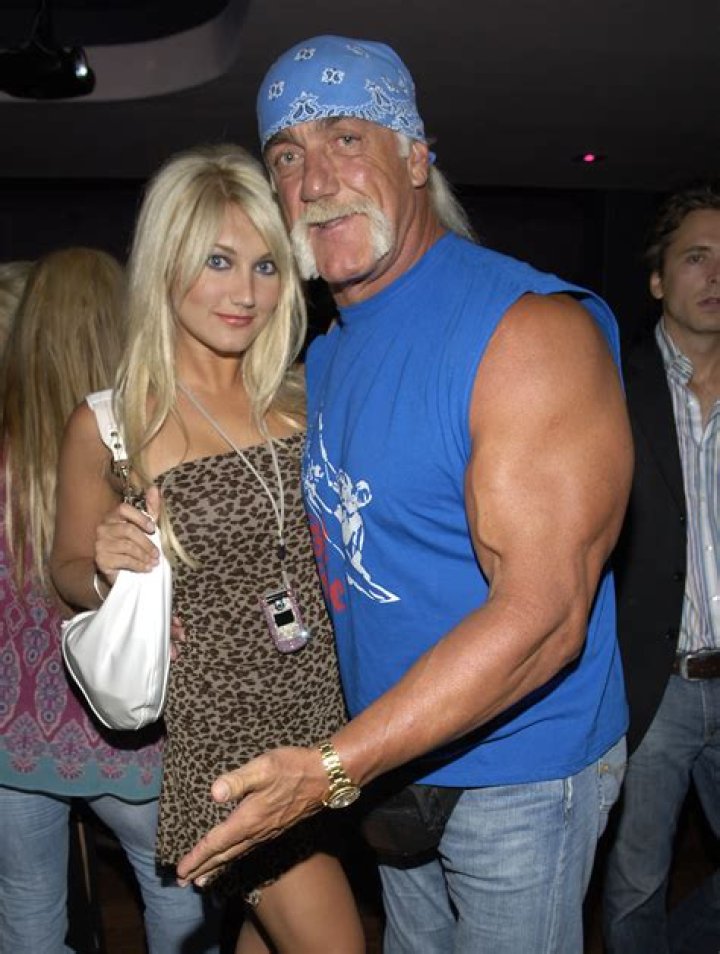 Is Brooke Hogan Hot ??