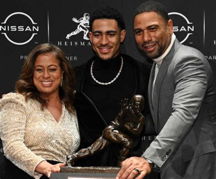 Is Bryce Young Dating? Early Life, Football Career, Parents, Achievements, Net Worth 2023 and More