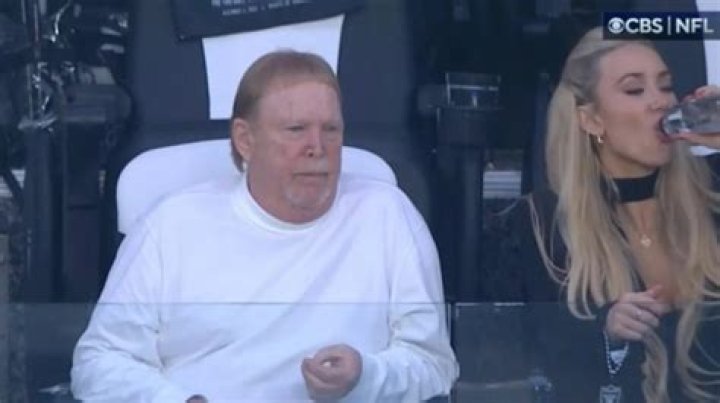 Is Raiders Owner Mark Davis Gay? Who Is He Married To? Wife & Kids