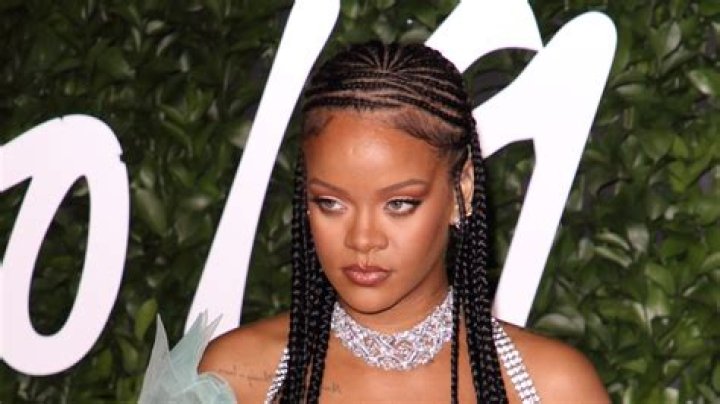Is Rihanna engaged? Pregnant singer spotted wearing a ring on that finger again — Here’s what she said about it