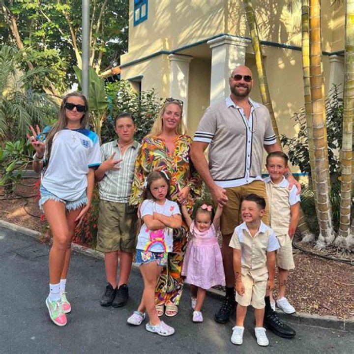 Is Tyson Fury Married To His Cousin? Know About The Couple