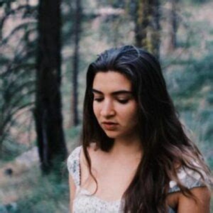Isabel Paige- Age, Height, Wiki, Net Worth, Boyfriend, Ethnicity