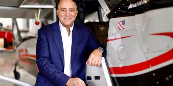 James H Keyes Net Worth (2024)