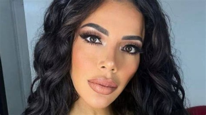 Jasmine Pineda is ‘starting from scratch’ and wearing ‘donated’ clothes as she details financial struggles