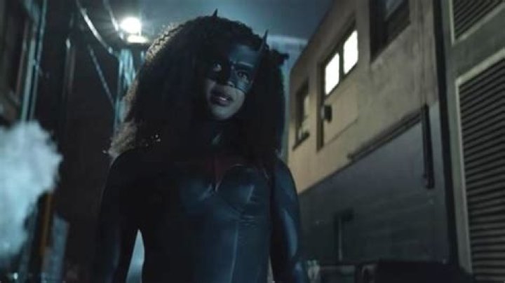 Javicia Leslie Makes A Bold Batwoman Comparison