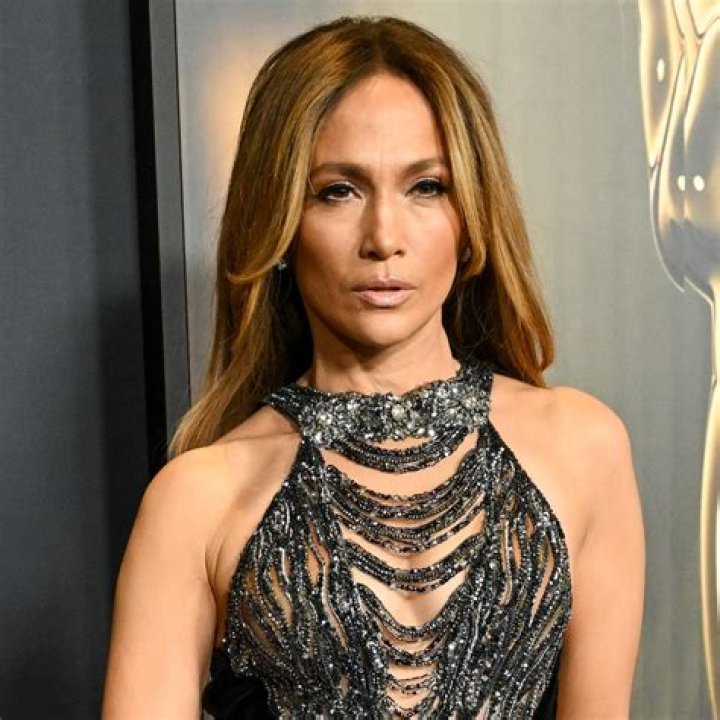 Jennifer Lopez Wore A Nude Thong Inspired By The Brazilian Bikini Wax