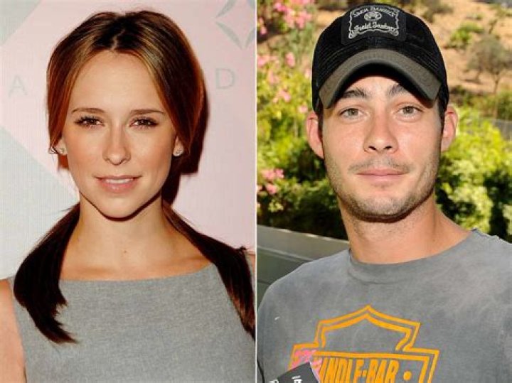 Jennifer Love Hewitt - Children, Husband & Facts