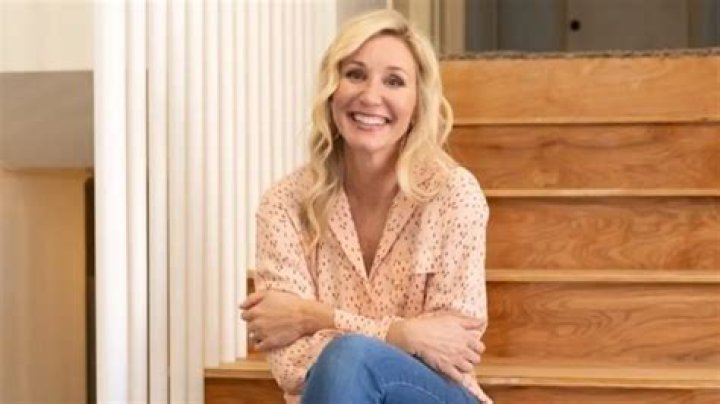 Jenny Marrs: Wiki (Fixer To Fabulous), Bio, Age, Husband, Net Worth