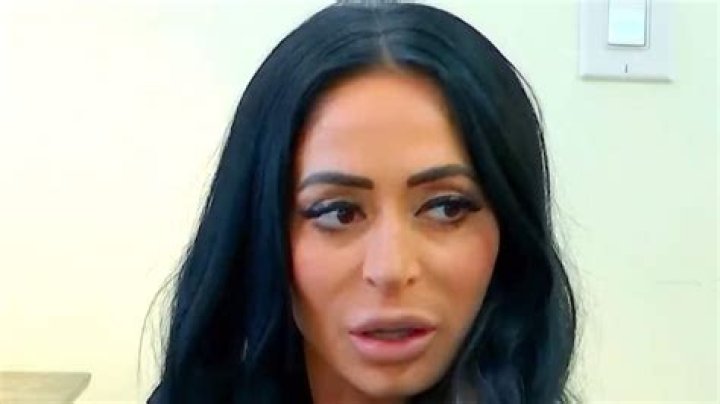 Jersey Shore’s Angelina Pivarnick learns details about her birth father thanks to The Situation