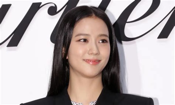 Jisoo - All You Need to Know