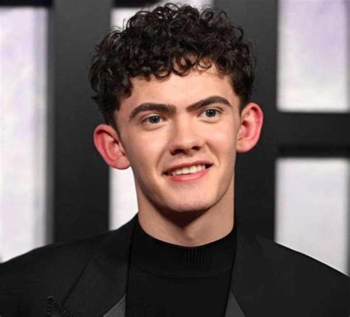Joe Locke (Actor) Wiki, Biography, Age, Girlfriends, Family, Facts and More