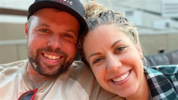 John-David Duggar and Abbie Grace Burnett visit Jinger Duggar and Jeremy Vuolo