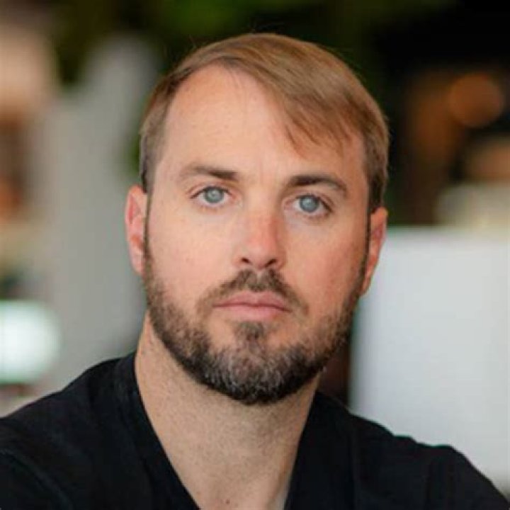 
John Hering
Net Worth
