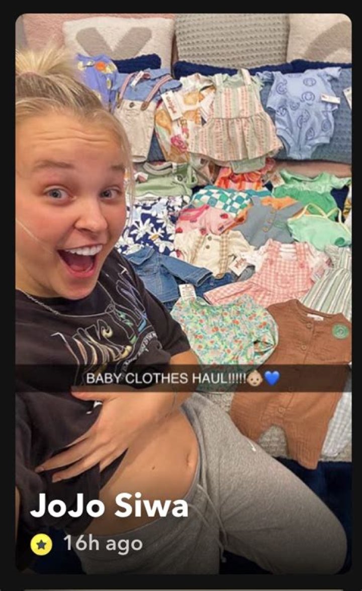 JoJo Siwa faces criticism over pregnancy joke