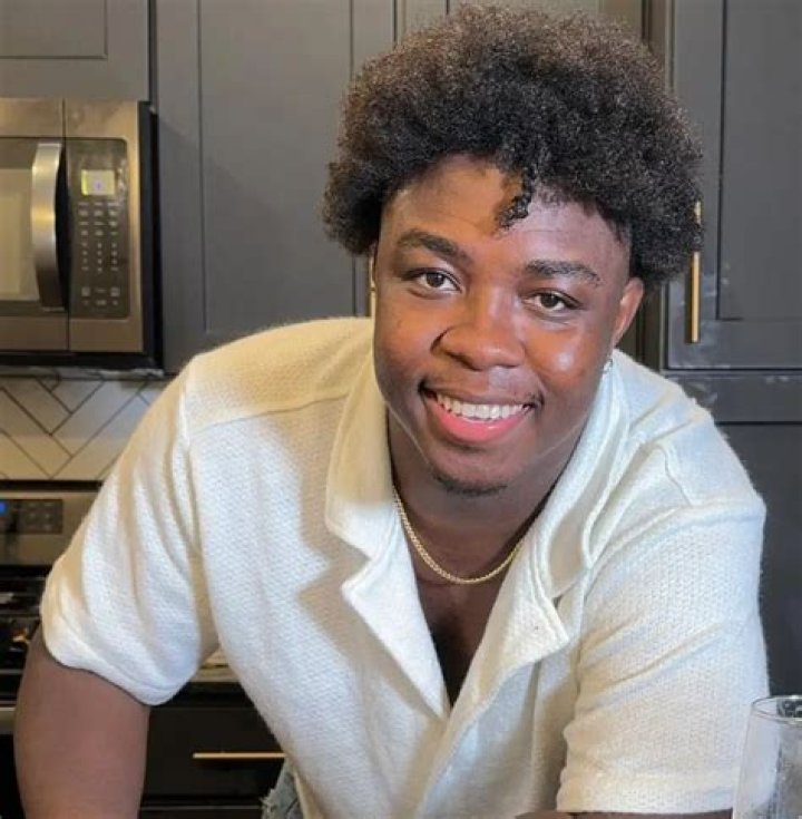 Jonathan Monroe (TikTok Star) Wiki, Biography, Age, Girlfriend, Family, Facts and More